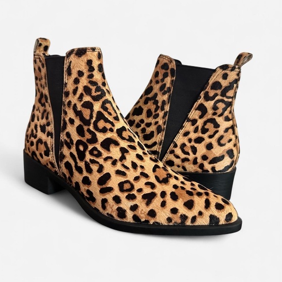 Steve Madden Shoes - NWOT Steve Madden Jerry Leopard Print Calf Hair Pointed-Toe Ankle Booties Size 6